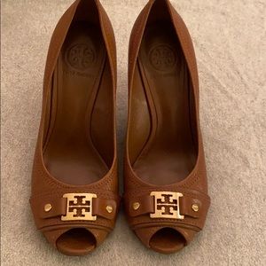 Tory Burch brown wedges